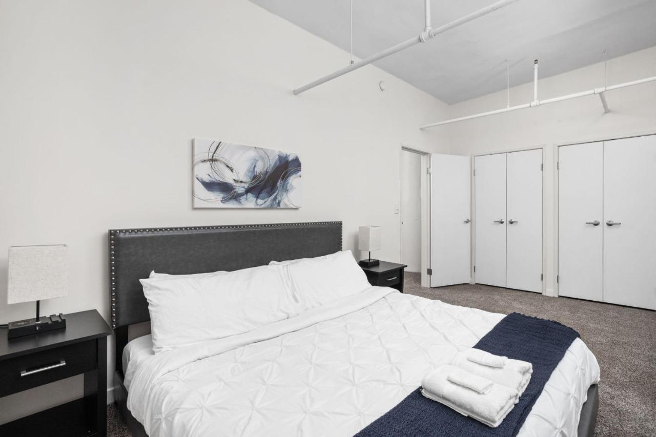 2Br 2Ba In The Block Apartment By Cozysuites إنديانابوليس المظهر الخارجي الصورة