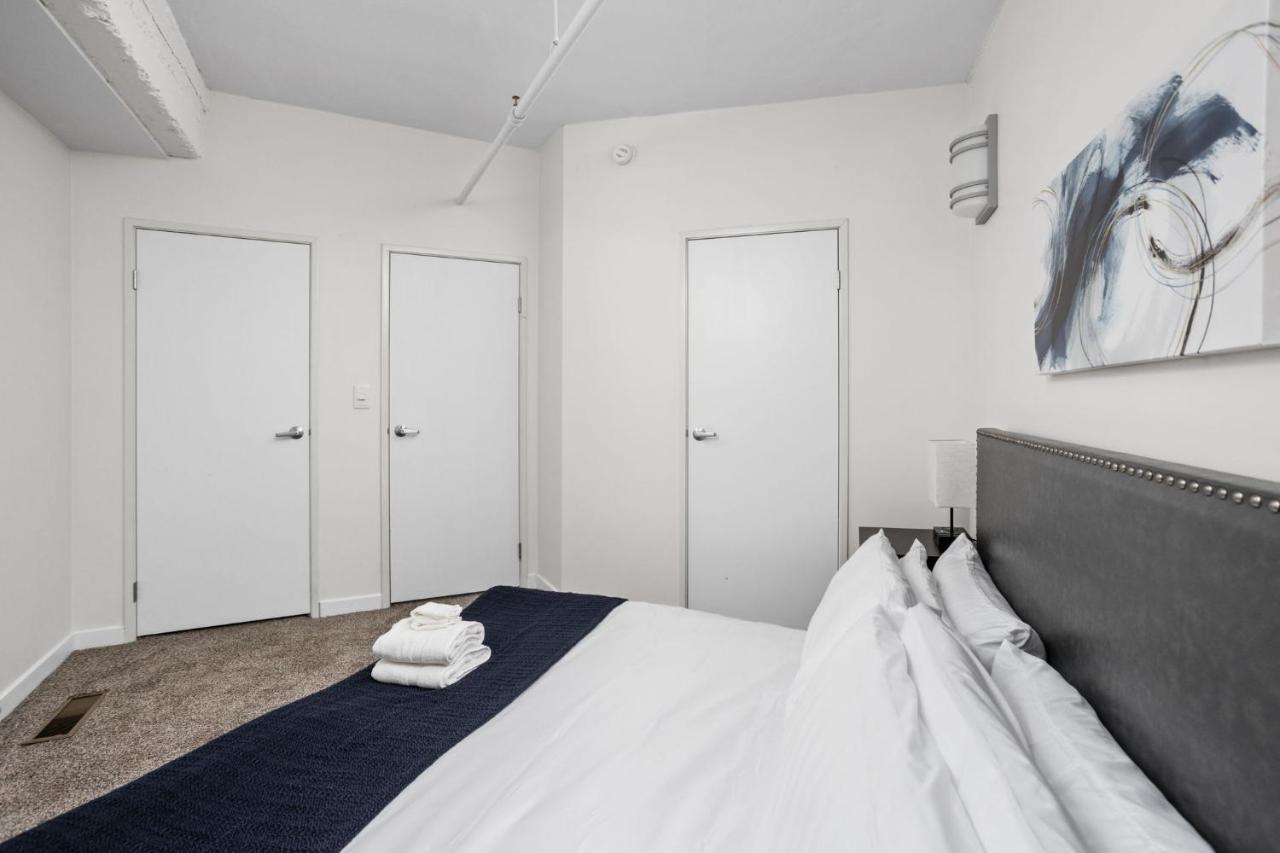 2Br 2Ba In The Block Apartment By Cozysuites إنديانابوليس المظهر الخارجي الصورة